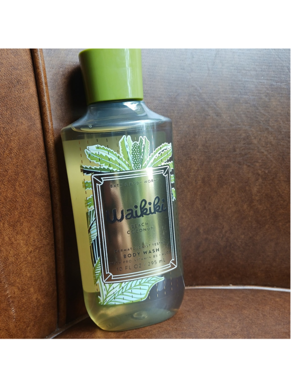 Bath & Body Works Waikiki Beach Coconut Shower Gel Body Wash 10 fl oz